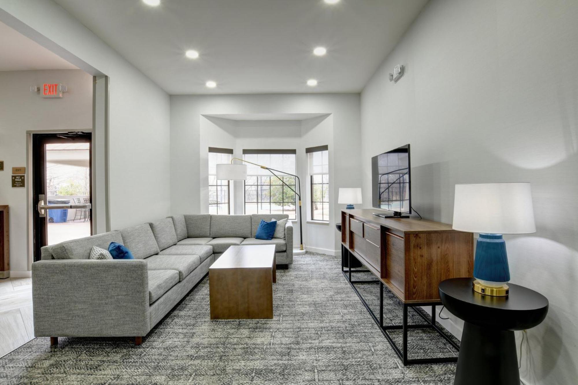 Staybridge Suites Oklahoma City By Ihg Exterior foto